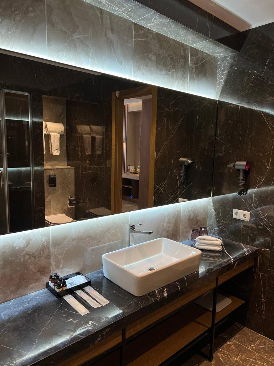Sofia International Hotel Bishkek Bagian luar foto